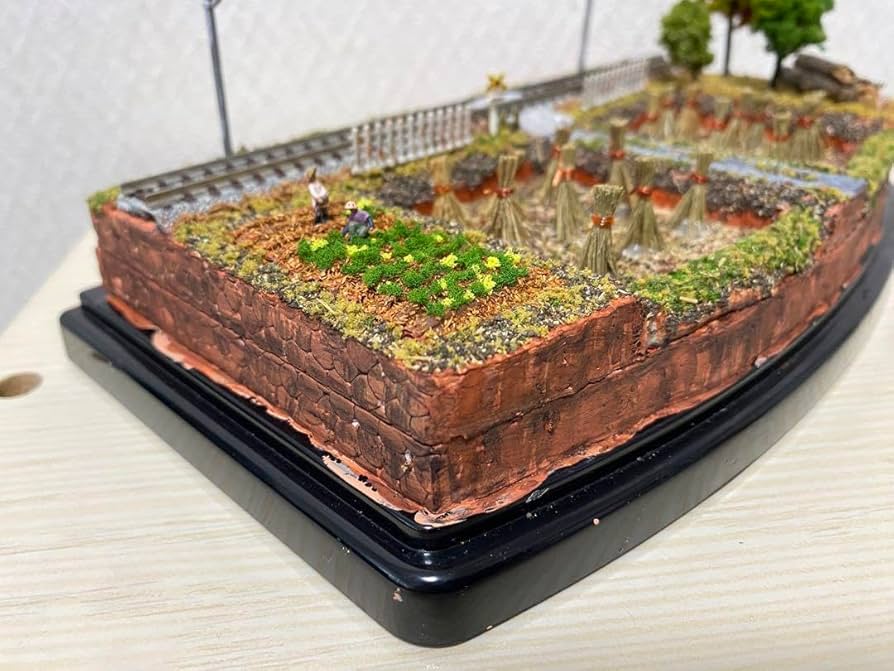 Amazon | Nゲージ 鉄道模型 ジオラマ 秋の景色 田舎の単線